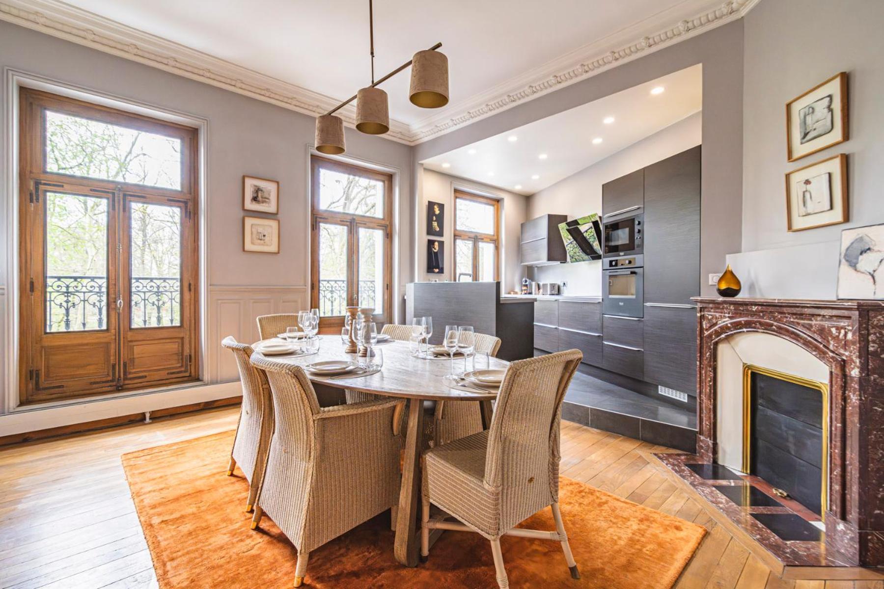 L'Elegance Vue Parc Apartman Reims Kültér fotó