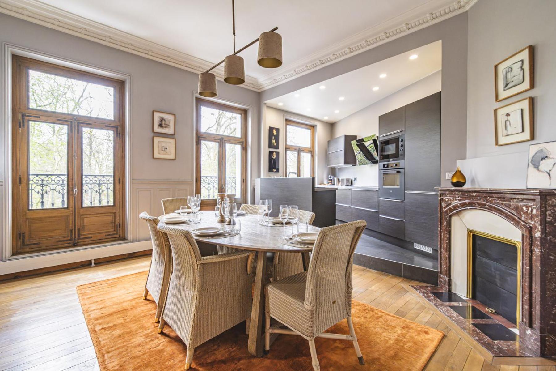 L'Elegance Vue Parc Apartman Reims Kültér fotó