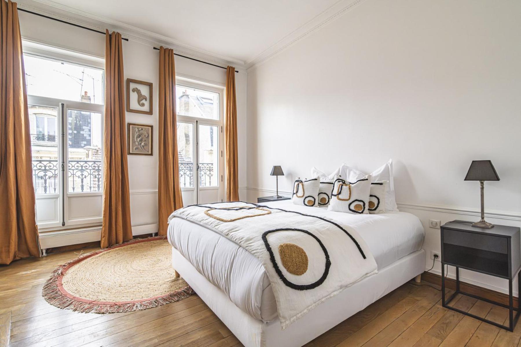 L'Elegance Vue Parc Apartman Reims Kültér fotó