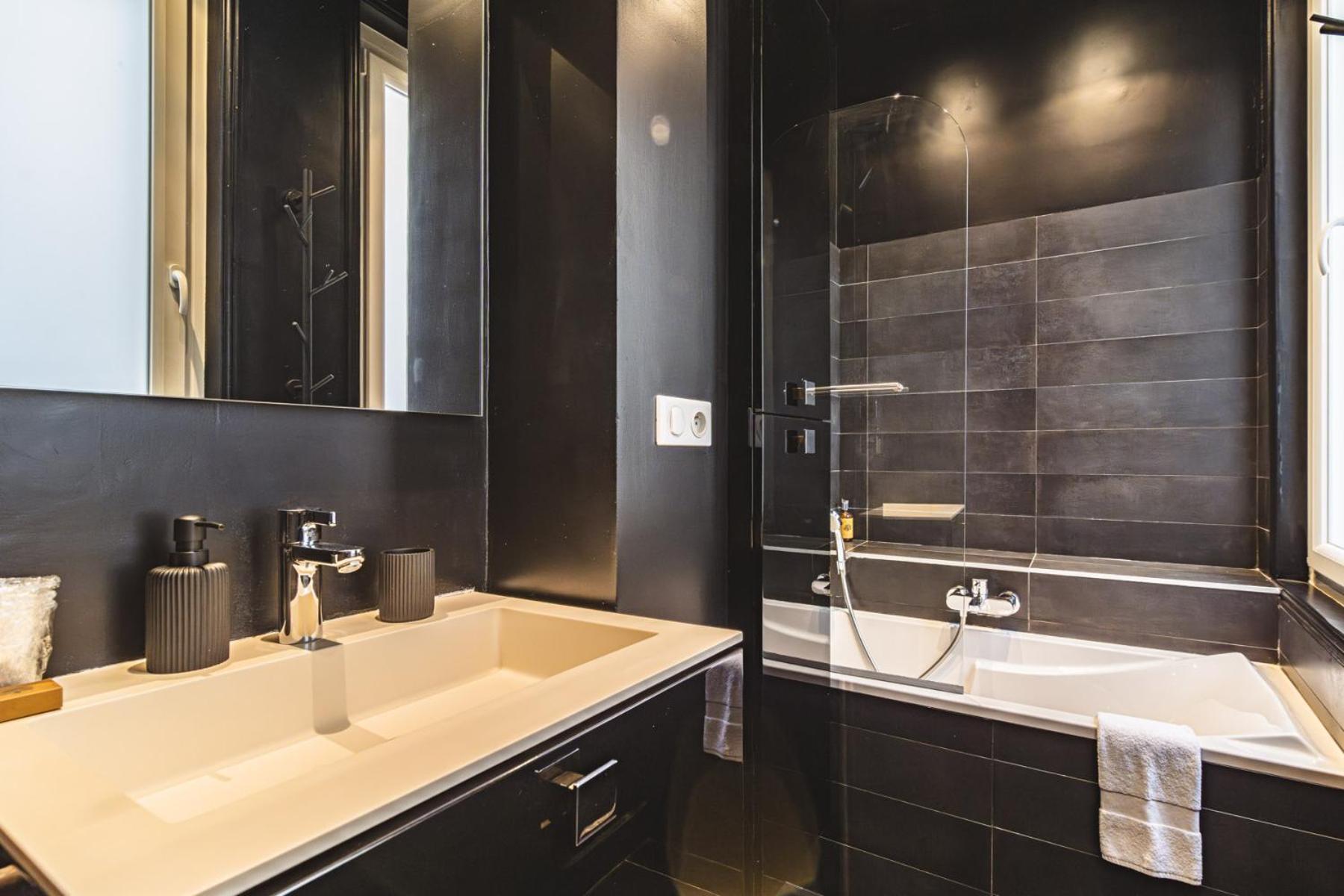 L'Elegance Vue Parc Apartman Reims Kültér fotó